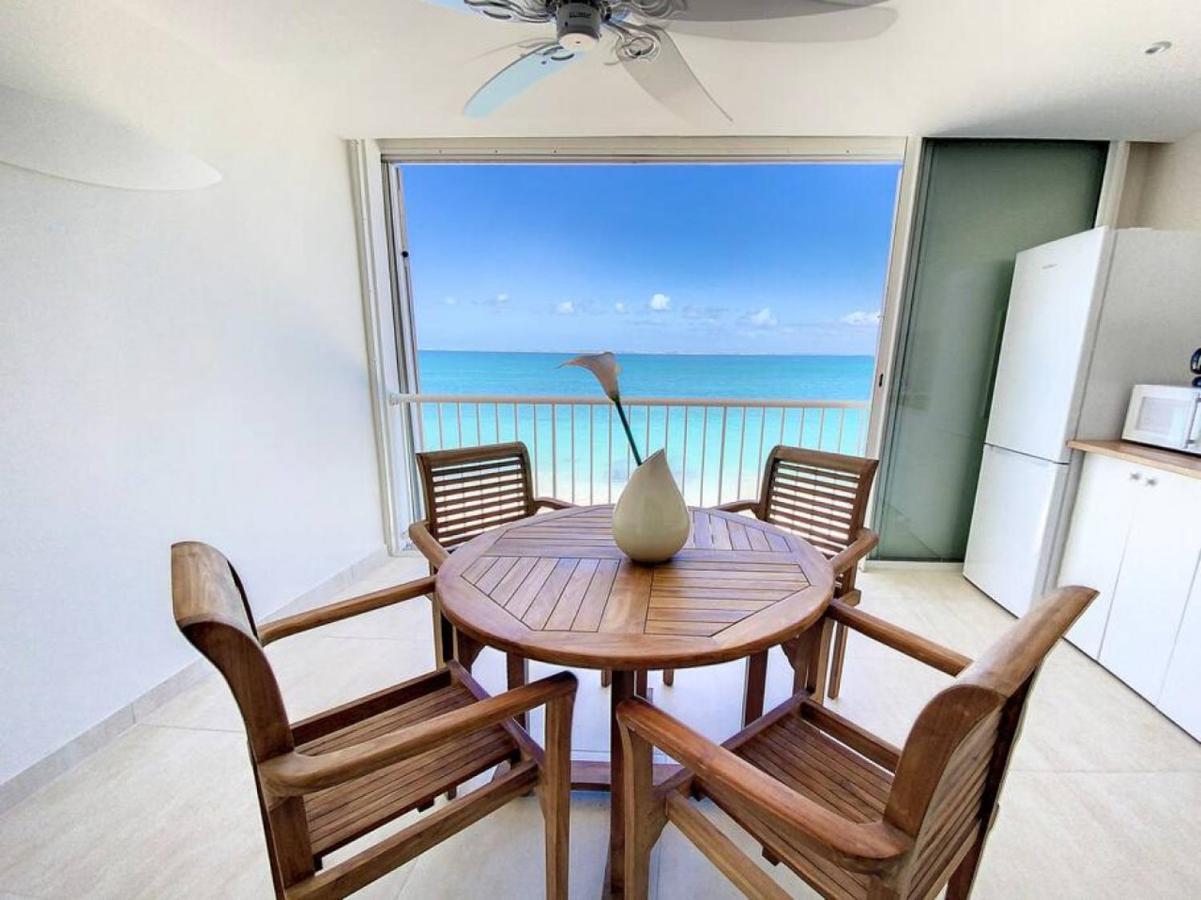 Pavillon Beach 9, Feet In The Water In Grand Case Exterior photo